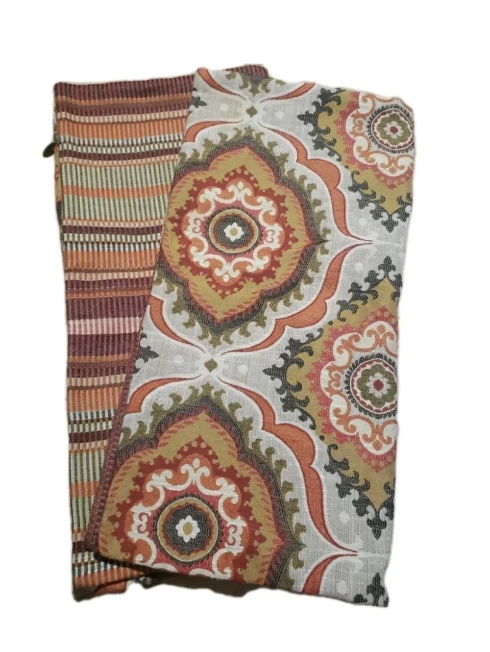 Pier 1 Zipped Pillow Covers 23